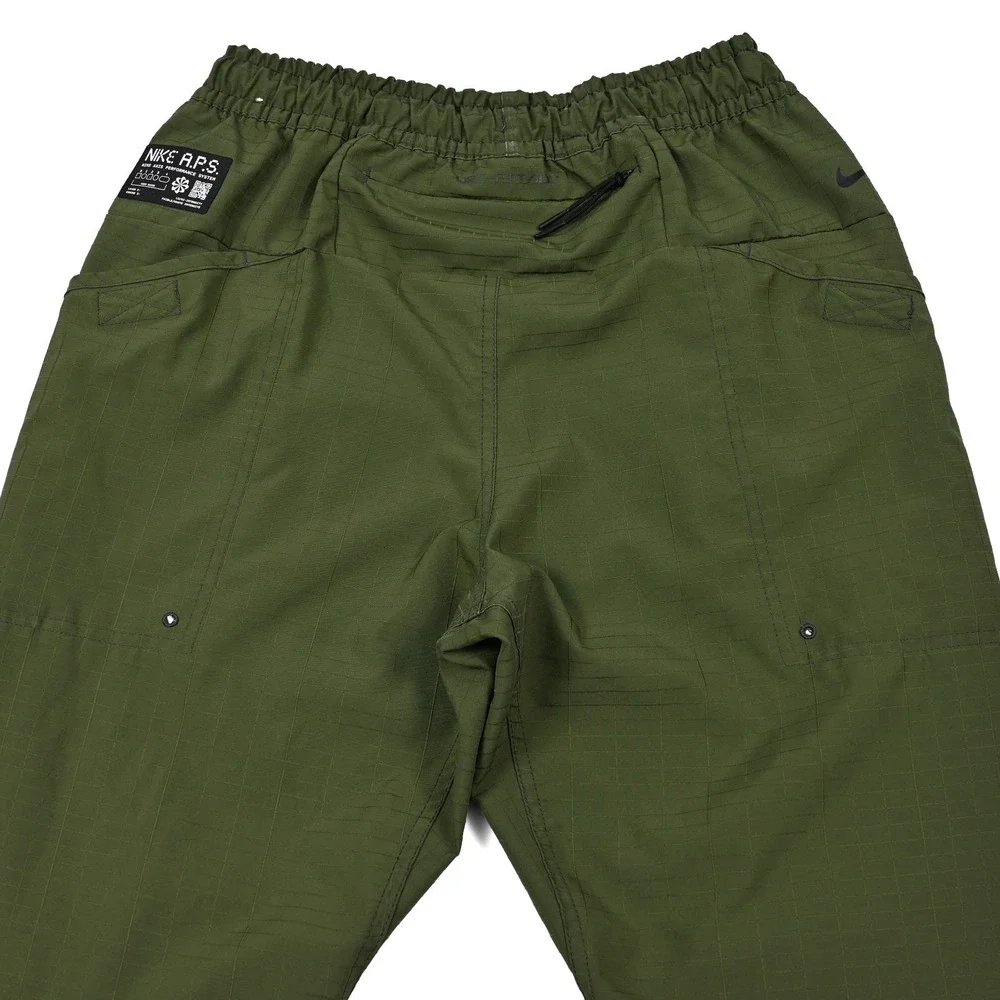 Nike Mens Medium Dri-FIT ADV Ripstop Performance Pants Olive Green DQ4822-326